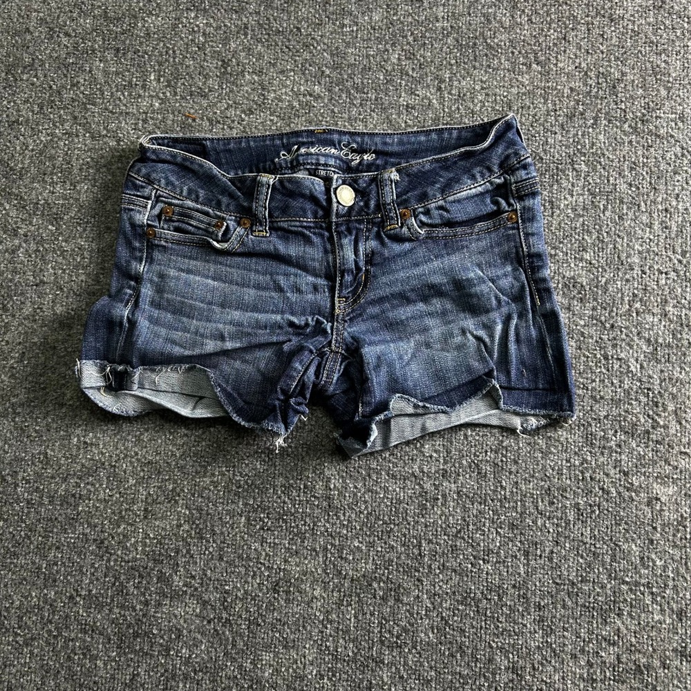 American Eagle Jean Shorts Womens Size 28 Blue Stretch Denim Frayed Hem Cut Offs